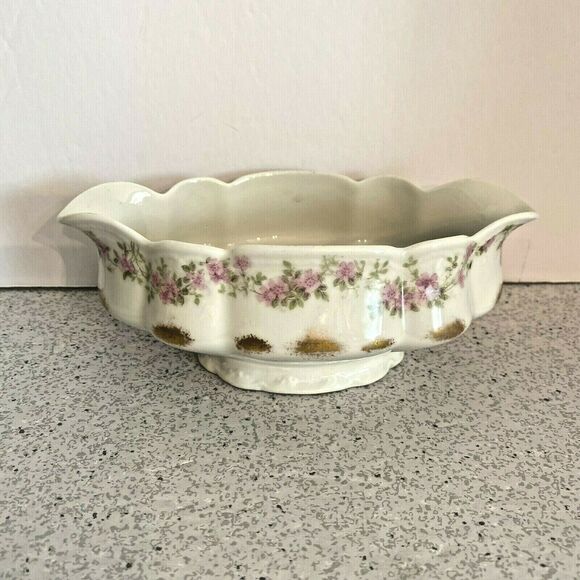 Vintage Haviland Limoges Gravy or Sauce Boat Bowl Server White & Pink Flowers - Picture 1 of 7